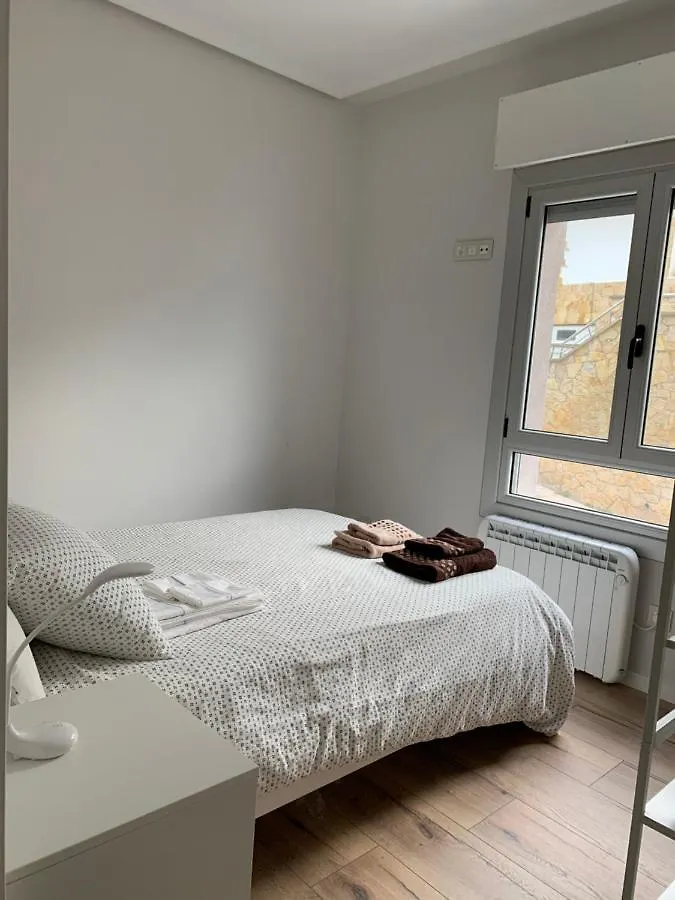 San Sebastian Fresh !! Vivienda & Terraza Apartment Spain